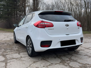 KIA Ceed foto 6