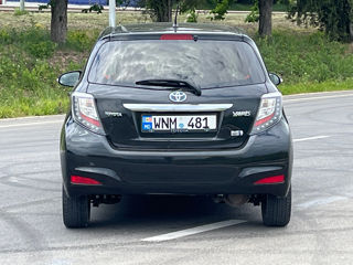 Toyota Yaris foto 5