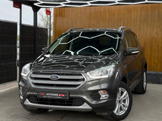 Ford Kuga фото 0
