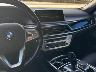 BMW 7 Series foto 5