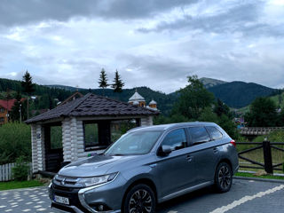 Mitsubishi Outlander foto 4