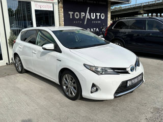 Toyota Auris foto 1