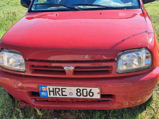 Nissan Micra foto 1