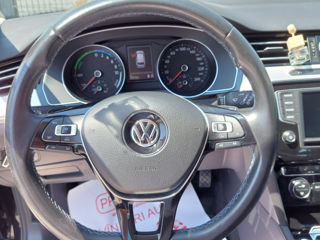 Volkswagen Passat foto 12