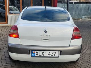 Renault Megane foto 6