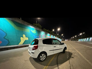 Renault Clio foto 4