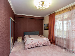 Apartament cu 4 camere, 165 m², Râșcani, Chișinău foto 3