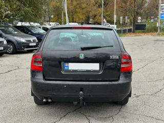 Skoda Octavia foto 5