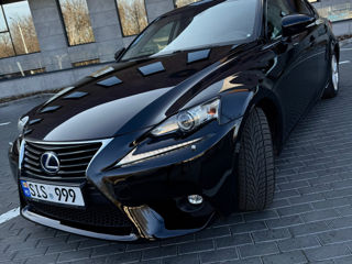 Lexus IS Series foto 2