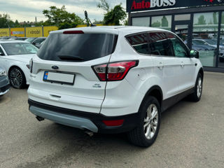 Ford Escape foto 6