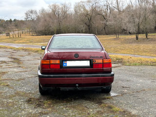 Volkswagen Vento foto 5