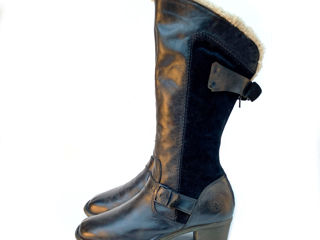 Dr Martens Shearling Trim Tall Leather Boots. Размер 41. Оригинал. В отличном состоянии.