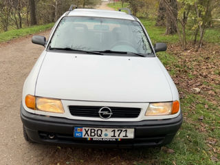 Opel Astra foto 7