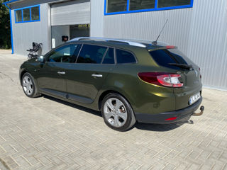 Renault Megane foto 2