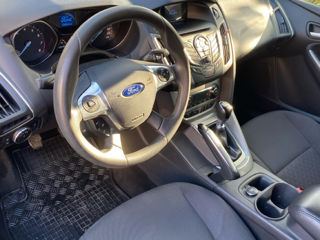 Ford Focus foto 8