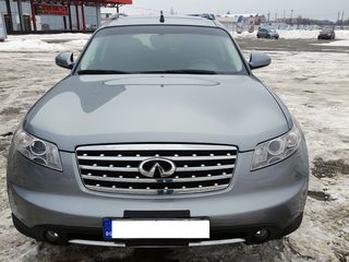 Infiniti FX foto 2