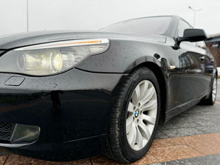 BMW 5 Series foto 7