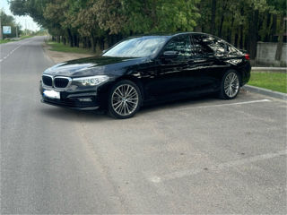 BMW 5 Series foto 3