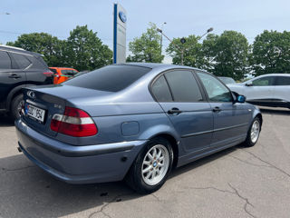 BMW 3 Series foto 6