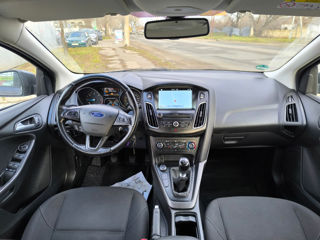 Ford Focus foto 9