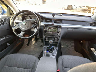 Skoda Superb foto 4