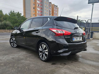 Nissan Pulsar foto 2