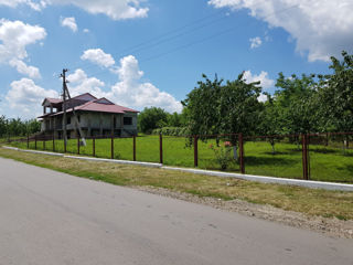 Продается Недостроенный Дом (600м2 дом, земля 34 сот.) в городе Рышканы. foto 3