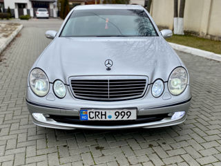 Mercedes E-Class foto 5