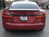 Tesla Model S foto 4