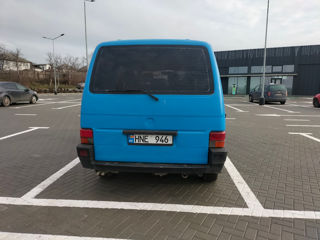 Volkswagen Transporter foto 3