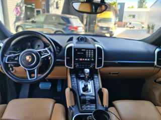 Porsche Cayenne foto 4