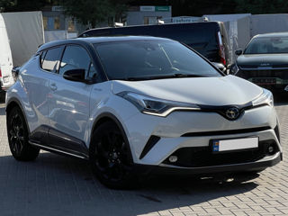 Toyota C-HR foto 4