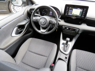 Toyota Yaris foto 8