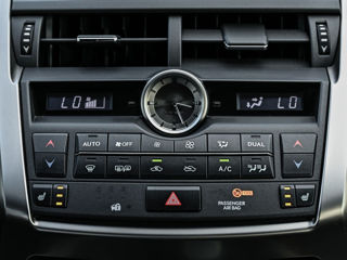 Lexus NX Series foto 12