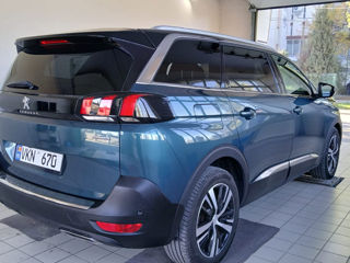 Peugeot 5008 foto 8