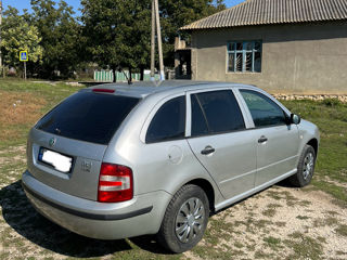 Skoda Fabia foto 3