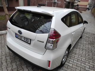 Toyota Prius + foto 5