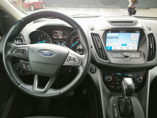 Ford Kuga foto 5