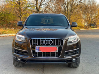 Audi Q7 foto 2