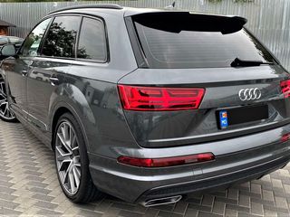 Audi Q7 foto 4