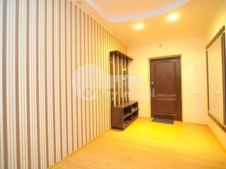 Apartament de 130 mp, 3 camere + living, bloc nou, bd. Negruzzi 105000 € foto 10
