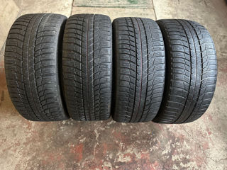 R18 225/40 Bridgestone