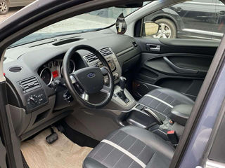 Ford Kuga foto 6