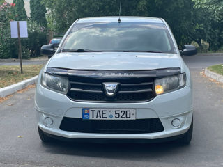 Dacia Sandero foto 2