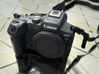 Canon EOS R7 Body