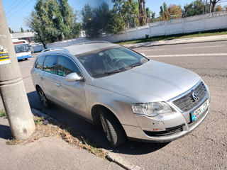 Volkswagen Passat foto 1