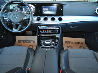 Mercedes E Class foto 8