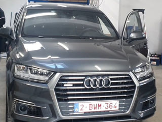 Audi Q7 e-tron