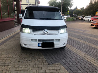 Volkswagen Caravelle foto 3