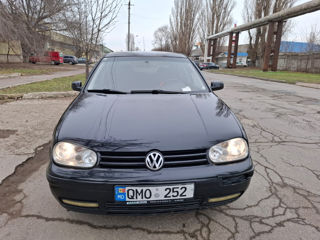 Volkswagen Golf foto 5